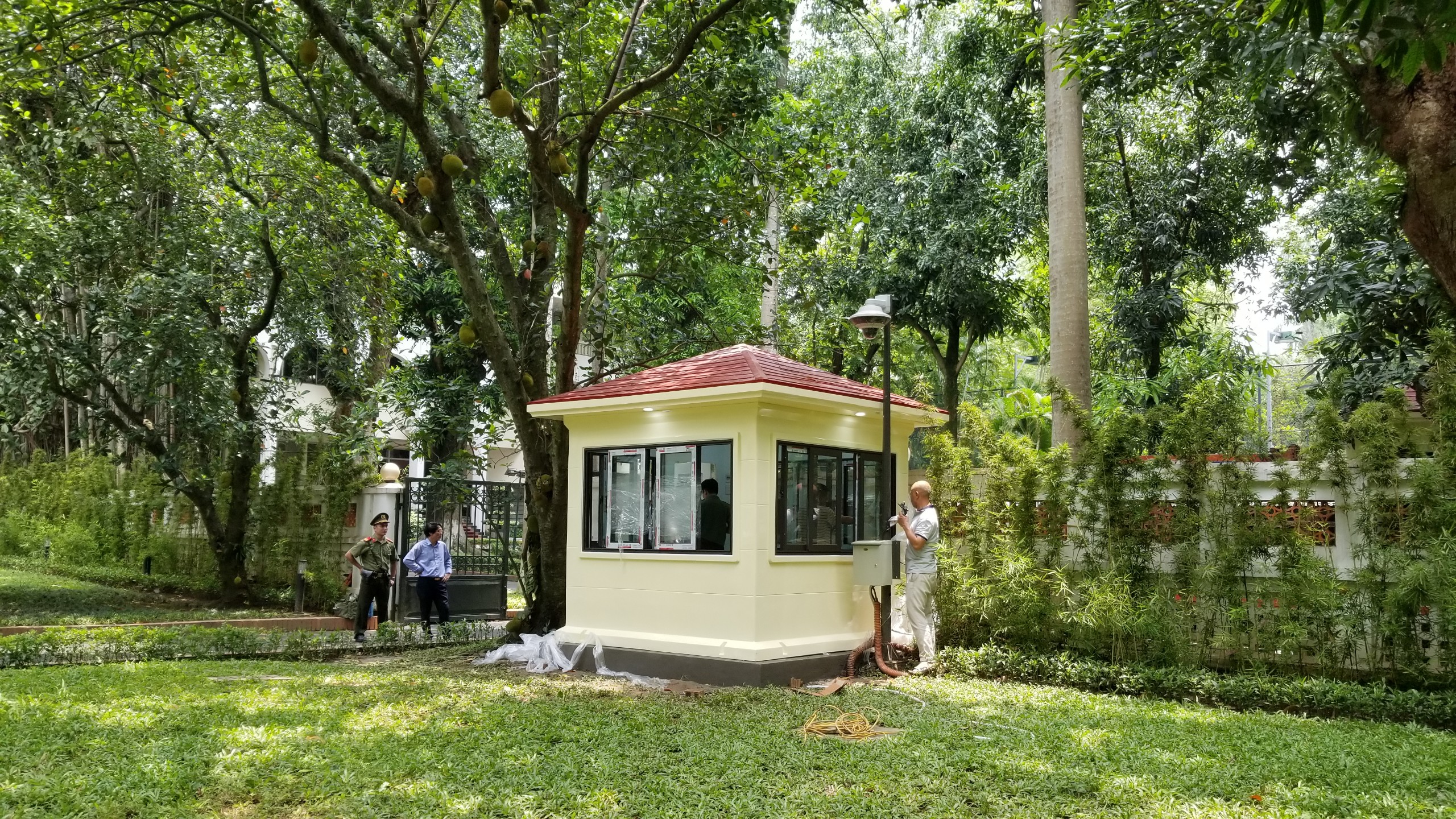 Phù hợp lắp đặt ở các khu vực có nhiều cây xanh
