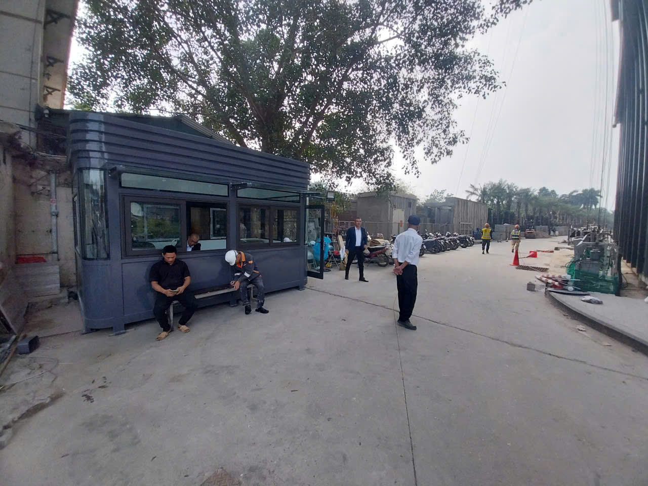 Thi công bốt gác tiền chế